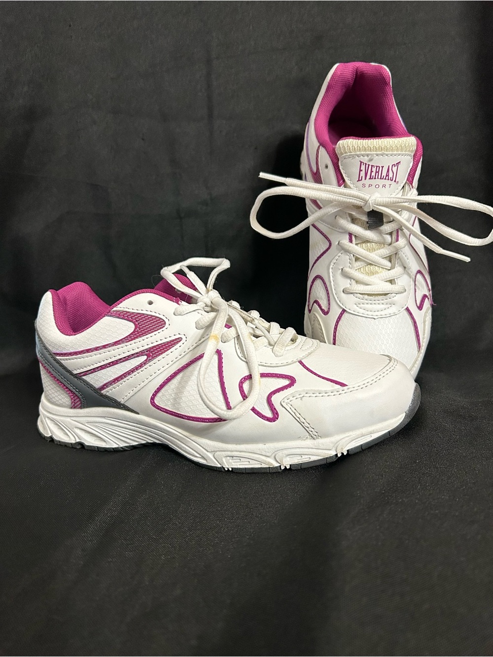 Everlast Sport White & Magenta Women’s Athletic Sneakers 7W